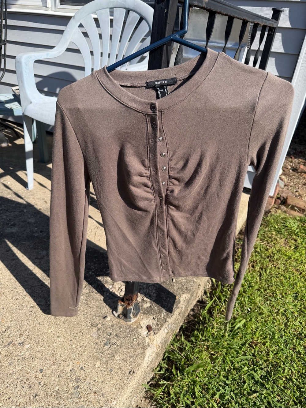 Forever 21 Taupe Long-Sleeve Snap-Front Ruched Top